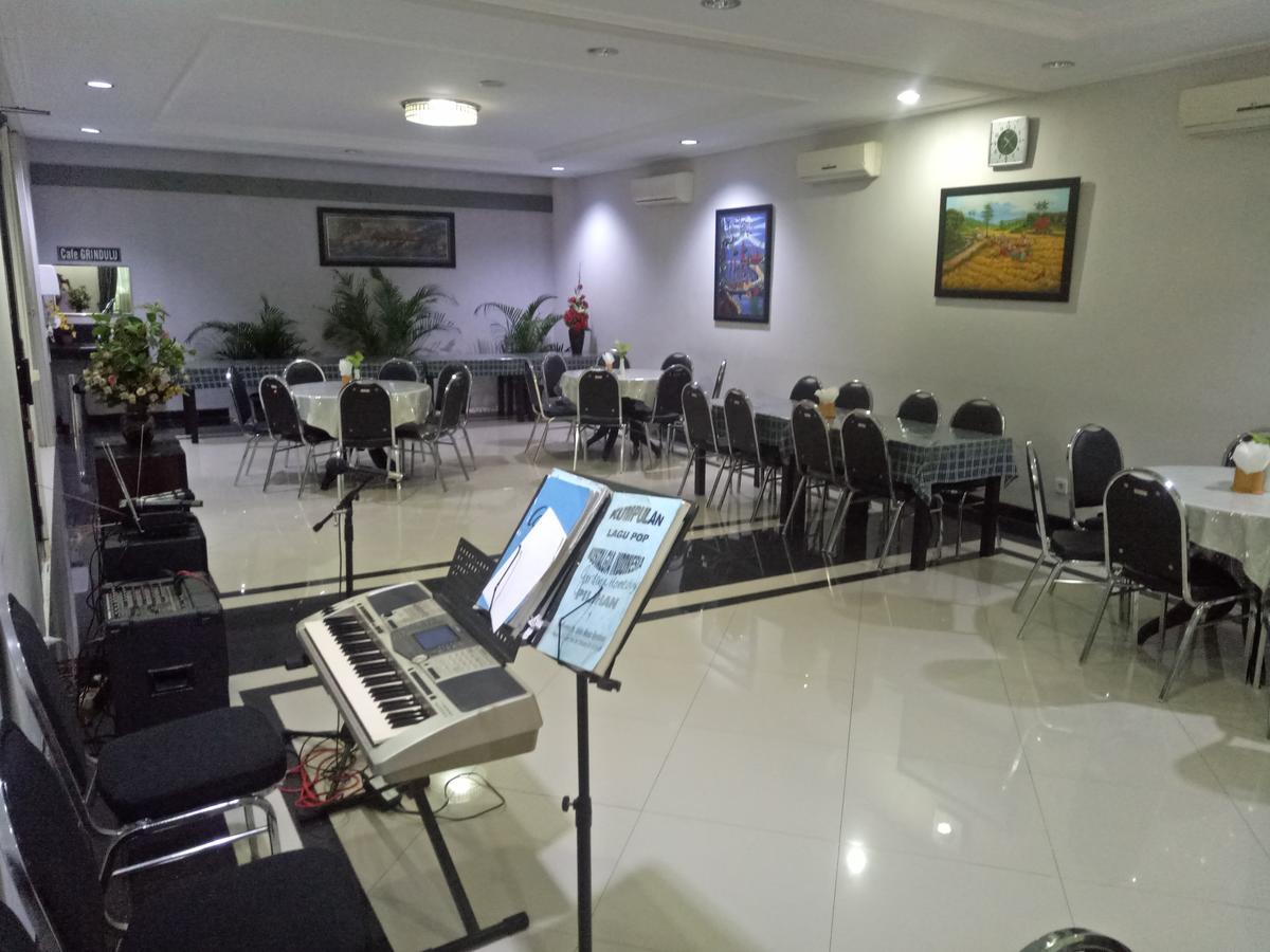 Carica Homestay Sorabaya Extérieur photo